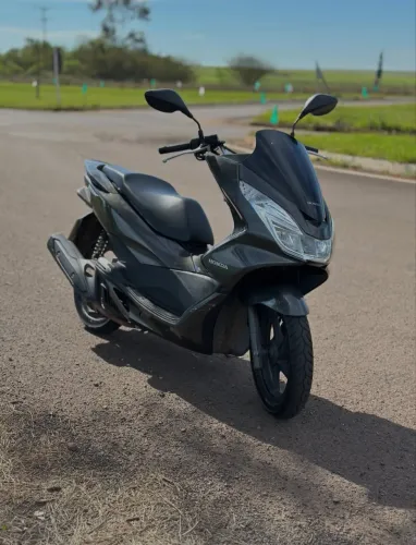 PCX 150 DLX / 2017