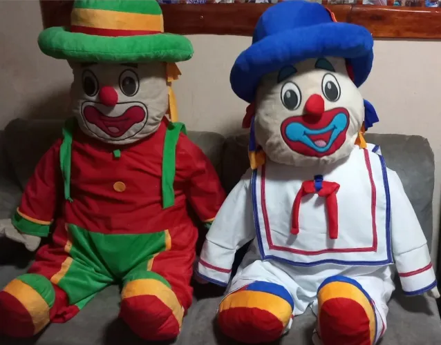 Boneco gigante de edição ilimitada de brinquedo antigo patati e patatá