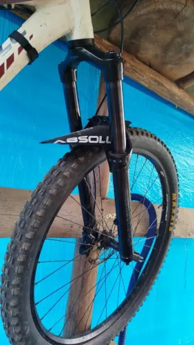 Suspensão rockshox 35