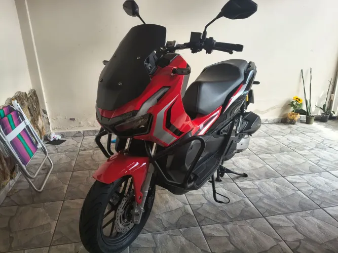 ADV 150
