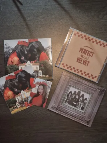 Álbum red velvet perfect Velvet