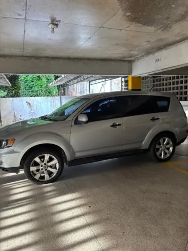 Mitsubishi Outlander 2.4 16V 170cv Aut. 2010
