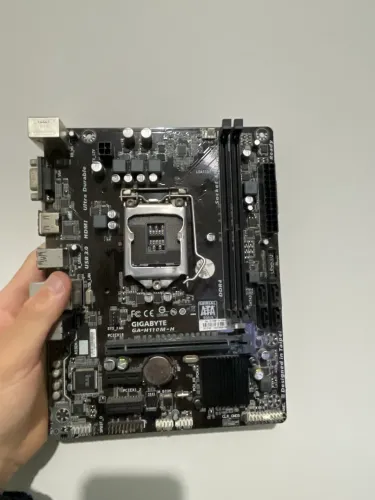 Placa mãe gygabite, h110m-h