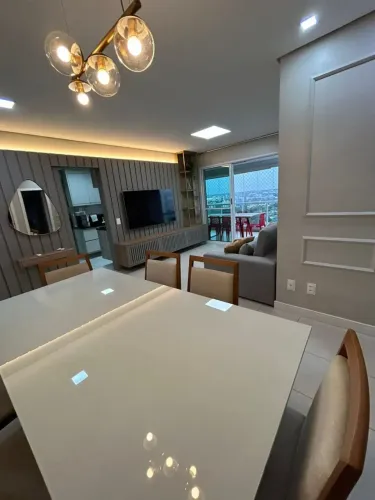 Alugo Apartamento tipo cobertura no Authentic, 3 suites. Varanda gourmet. Mobiliado. 3 vag