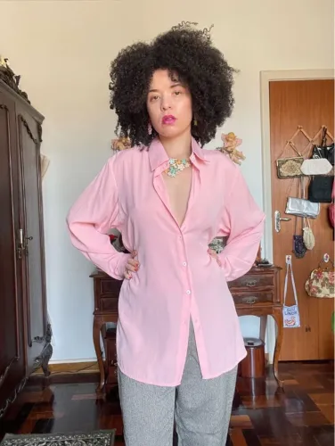 camisa rosa vintage