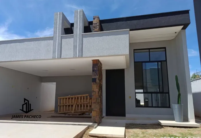 Casa 3 Quartos sendo 1 suíte -Totalmente Reformada Arquitetura Diferenciada