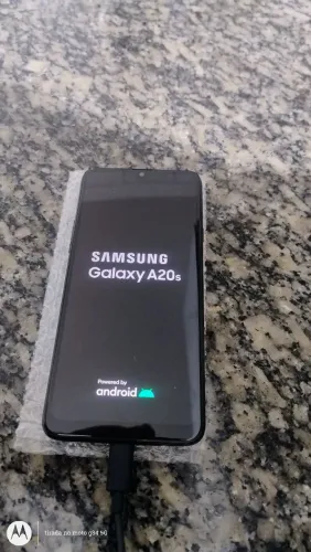Samsung a20