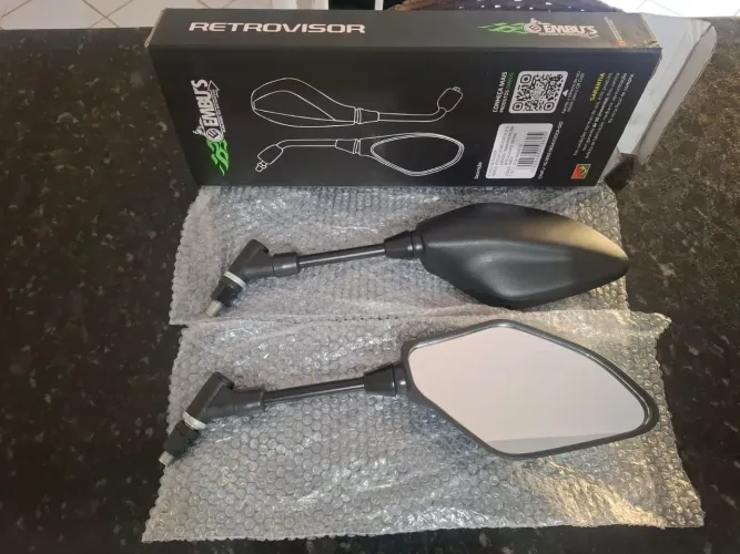 Vende-se retrovisor modelo yamaha