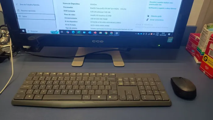 Computador All in One CCE Solo A45 - Tela 24 pol