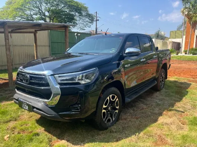Toyota Hilux CD SRX 4X4 2.8 TDI 16V Diesel Aut. 2022
