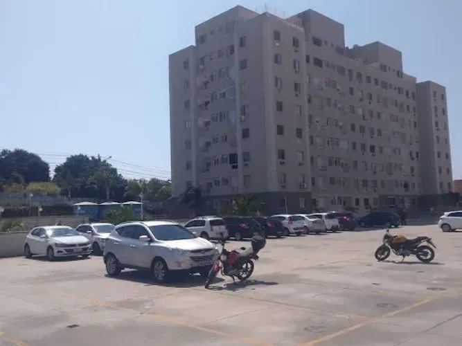 Apartamento com 2 dormitórios à venda, 59 m² por R$ 260.000,00 - Granja dos Cavaleiros - M