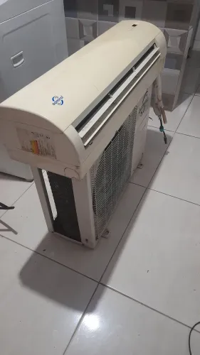 Aproveite o conforto e a praticidade da central de ar  Admiral  18 milpara climatizar seu 