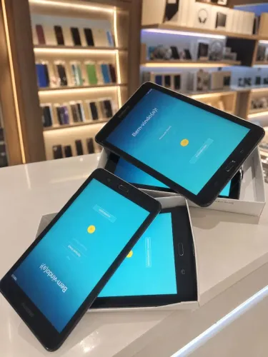 So hoje 2 tablets sansung galaxy 350