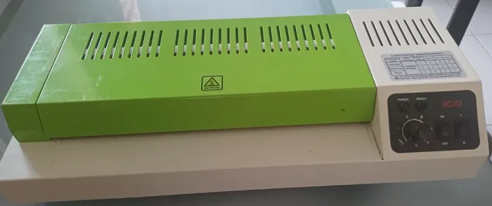 Plastificadora/Laminadora ICO C3201, 664W, 220-240V.