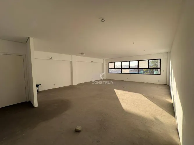 SALA COMERCIAL PARA LOCAÇÃO NA AVENIDA ÂNGELO SIMÕES EM CAMPINAS/SP
