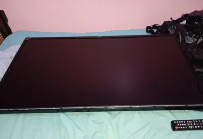 Smart TV LED de 43 polegadas da Samsung ( POR FAVOR LEIA)