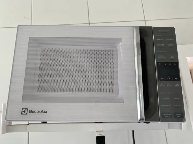 Microondas Novo