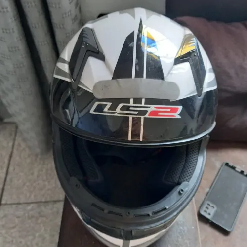 Capacete