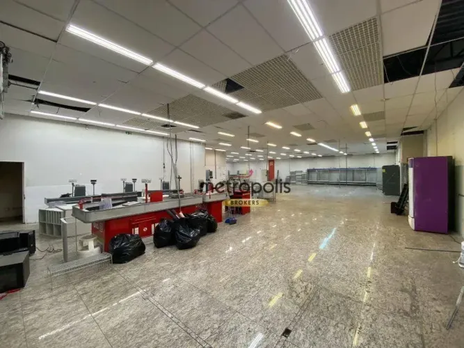 Galpão para alugar, 604 m² por R$ 57.267,59/mês - Barcelona - São Caetano do Sul/SP