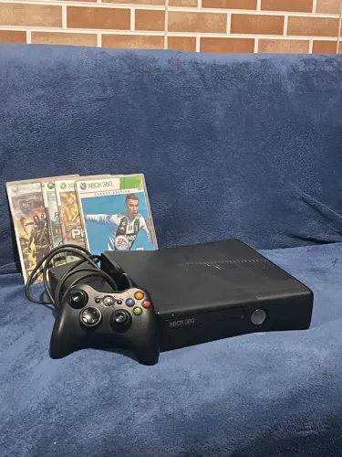 Xbox 360 Slim Desbloqueado
