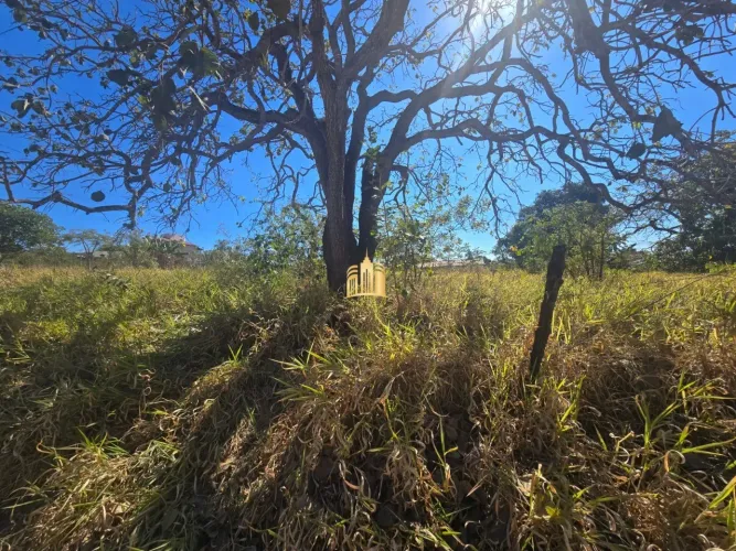 TERRENOS À VENDA BAIRRO FERNÃO DIAS ESMERALDAS/MG R$130.000,00