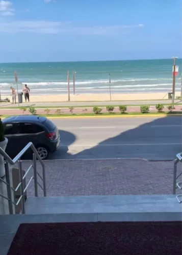 APARTAMENTO ITAPEMA PÉ NA AREIA