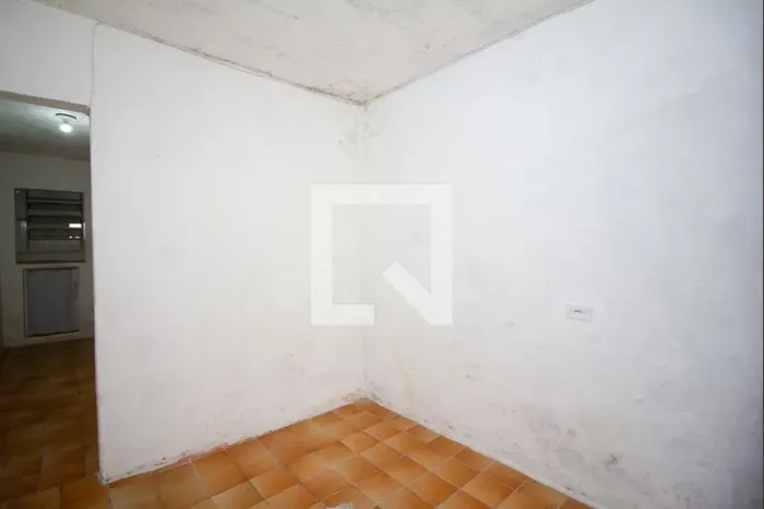 Casa à Venda - Vila Ema, 1 Quarto, 30 m2