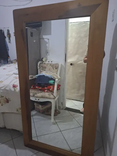 Espelho com moldura de madeira maciça 50 x180 cm
