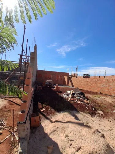 Vendo terreno, 40,000 entrada mais parcelas pra assumir