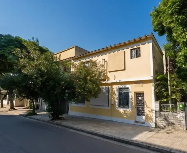Imóvel para aluguel comercial ou residencial no centro de Irajá
