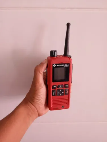 Vendo Rádio Motorola