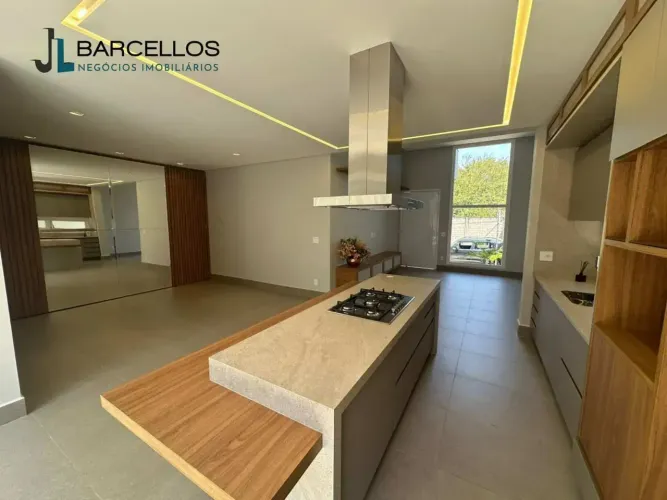 Casa à Venda na Villa Toscana