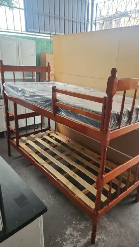 Beliche de madeira maciça pronta entrega