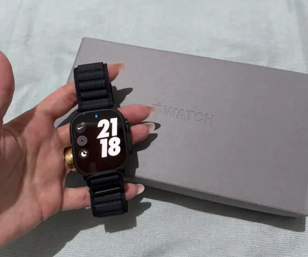Apple Watch Ultra 3 preto (49mm, titânio)