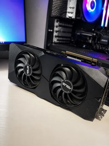 Placa de Vídeo ASUS RX 5600 XT 6GB, com defeito