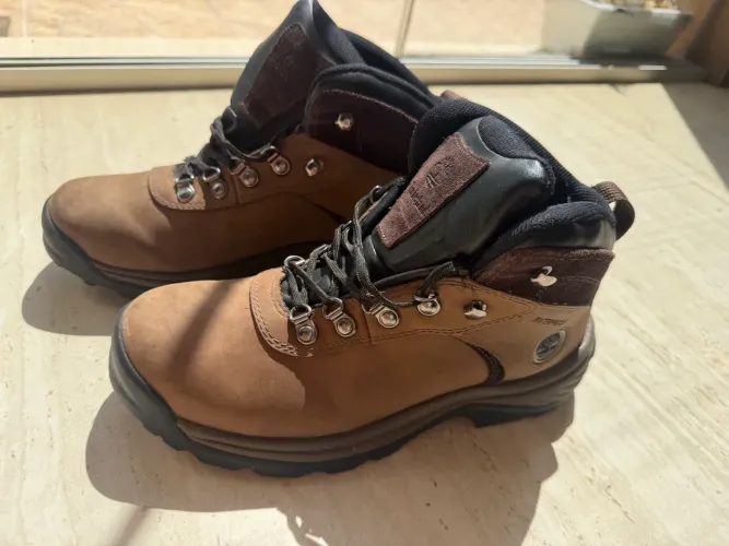 Botas timberland seminova 