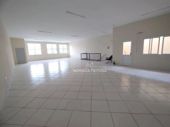 SALÃO DE 300M² PARA ALUGAR NA CIDADE PATRIARCA
