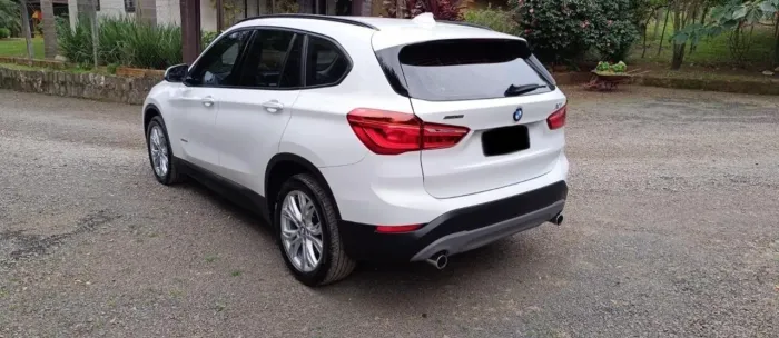 BMW X1 Sdrive 20I X-line 2.0 TB Active Flex 2018