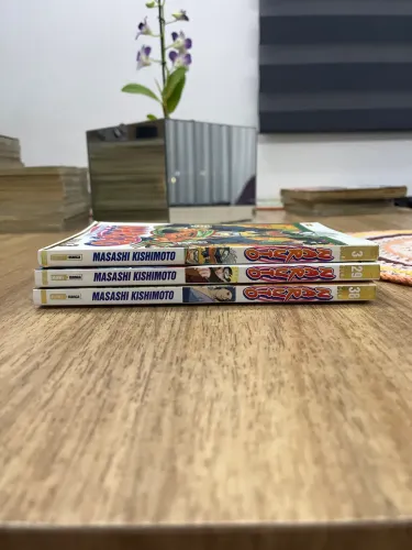 Naruto Mangá Gold Usado - Vol 3, 29, 38