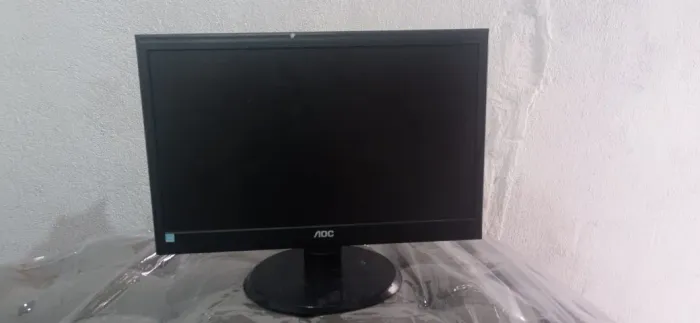 Monitor AOC