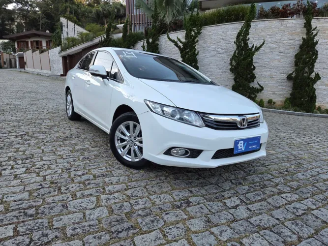 Honda Civic Sedan LXR 2.0 Flexone 16V Aut. 4P 2014