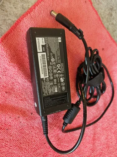 Fonte Carregador Notebook HP/Compaq