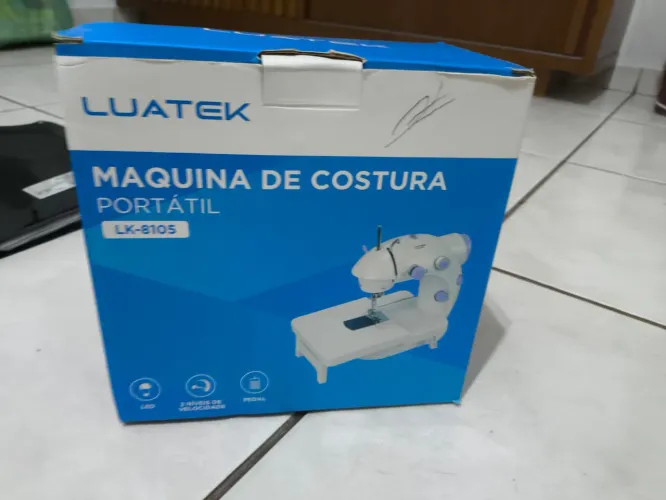 Mini Máquina de Costura Luatek