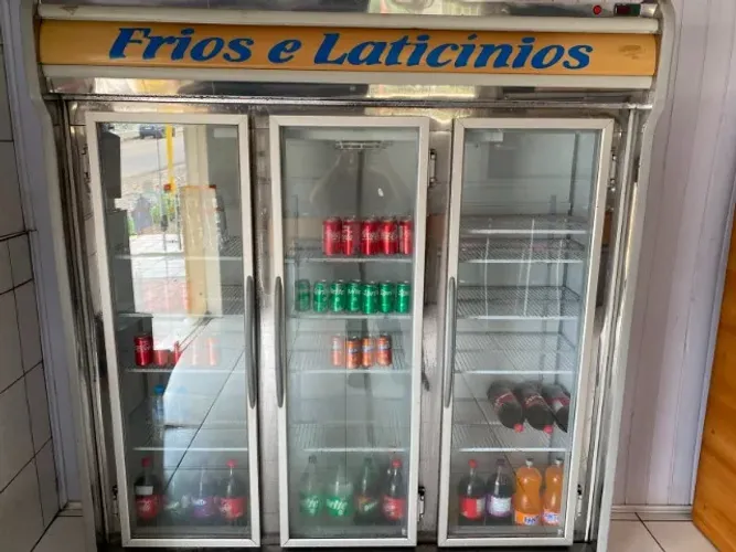 GELADEIRA EXPOSITORA BEBIDAS