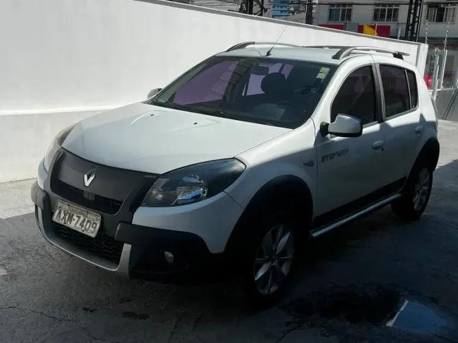 Renault Sandero Stepway Hi-flex 1.6 16V 5P Aut. 2014