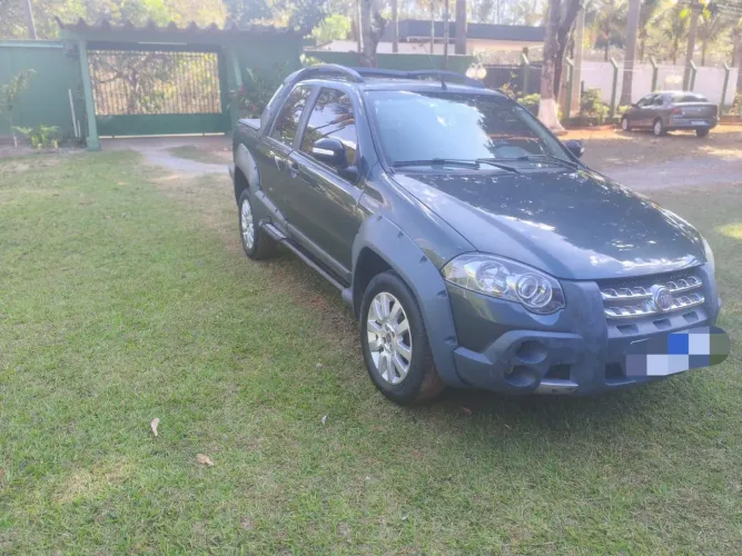 Fiat Strada Adventure1.8/ 1.8 Locker Flex CD 2010