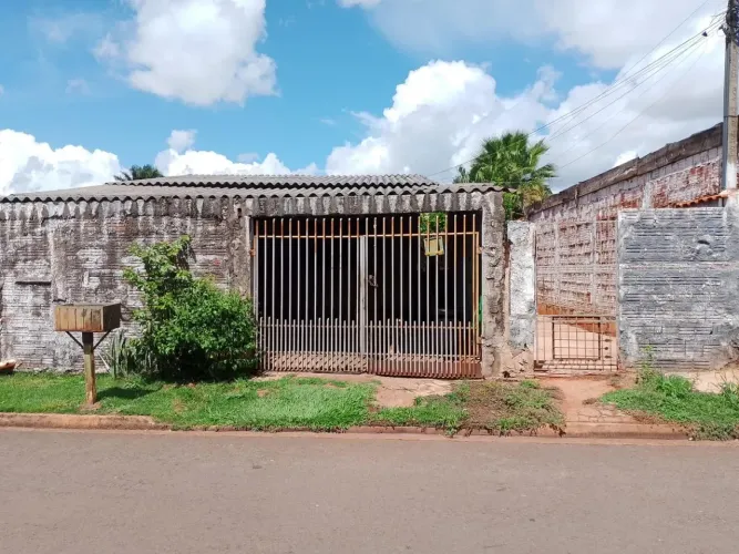 Vendo Imóvel \ Estudo Proposta \ Aceito Carro Parte de Pagamento