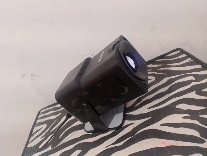 Projetor Hy320 ful HD mini novo promoção