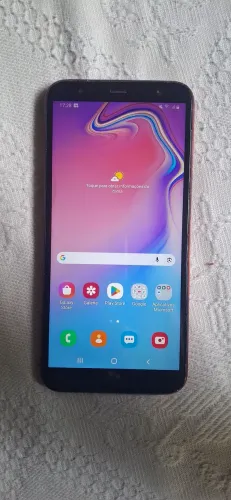 Celular J6+