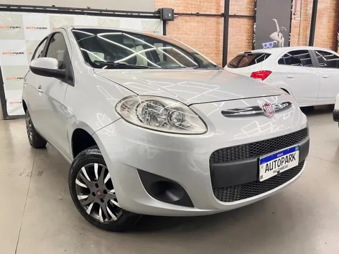 Fiat Palio Attractive 1.0 EVO Fire Flex 8V 5P 2015